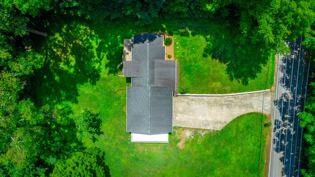 6582 Fairview Road, Hixson, TN 37343