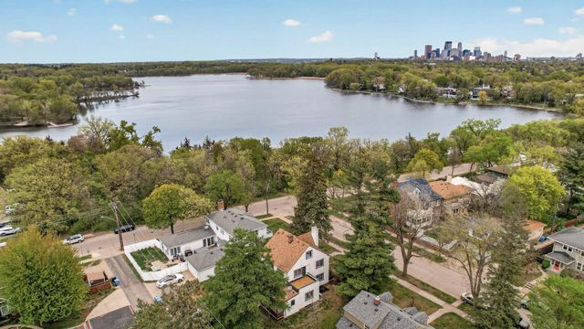 2708 Chowen Avenue S, Minneapolis, MN 55416