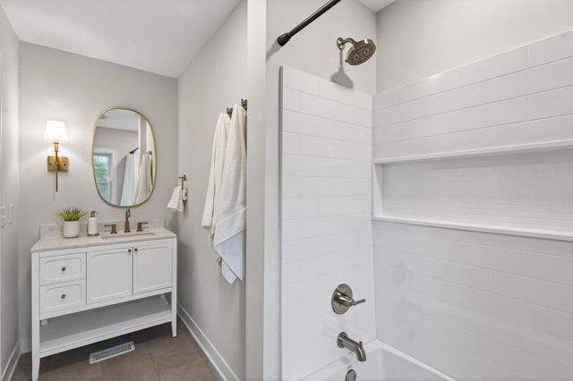 2708 Chowen Avenue S, Minneapolis, MN 55416