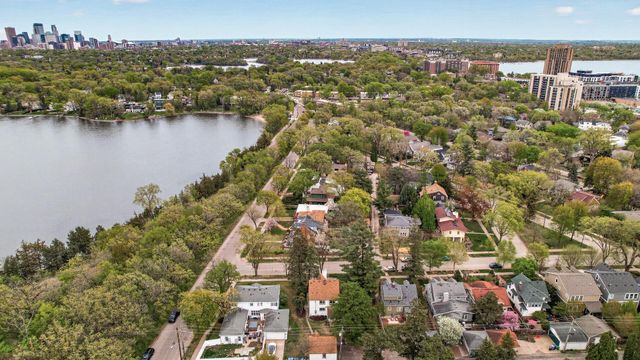 2708 Chowen Avenue S, Minneapolis, MN 55416
