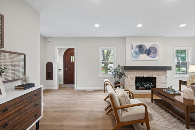 2708 Chowen Avenue S, Minneapolis, MN 55416