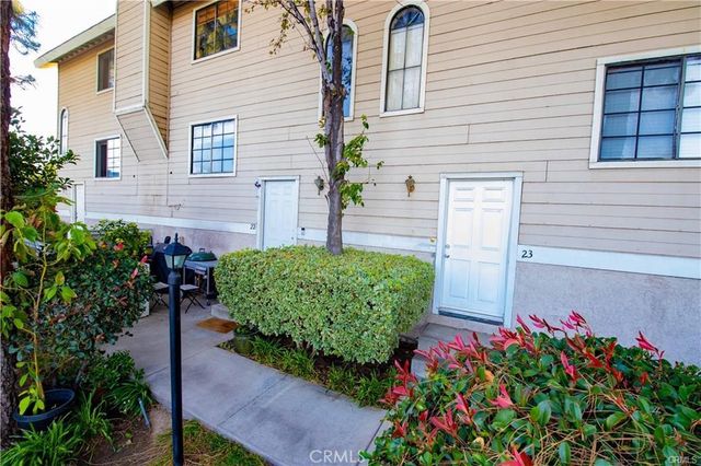 8338 Woodley Place 22, North Hills, CA 91343