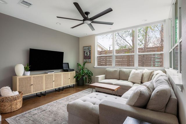 4602 Alf Ave B, Austin, TX 78721