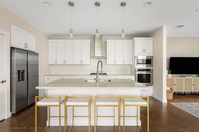 4602 Alf Ave B, Austin, TX 78721