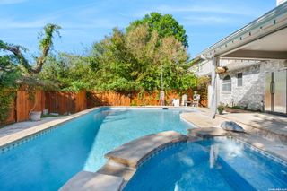 12211 Hart Crest, San Antonio, TX 78249