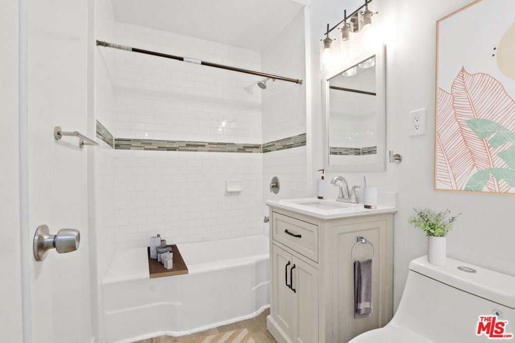 6068 Atlantic Avenue, Long Beach, CA 90805 — photo 3