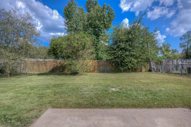 5922 Alaska Lane, Shreveport, LA 71107