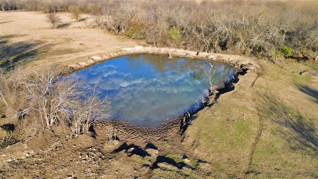 1150 County Road 202, Gainesville, TX 76240