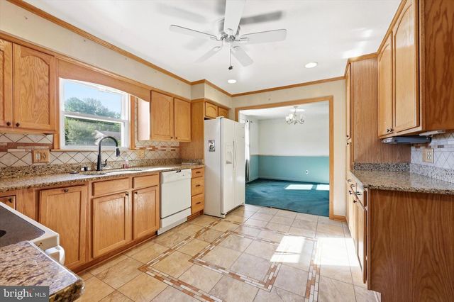 105 CHEYENNE COURT, Newark, DE 19702