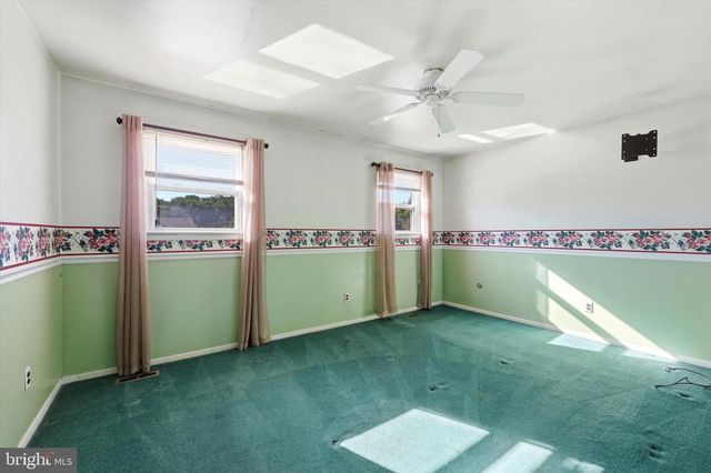 105 CHEYENNE COURT, Newark, DE 19702