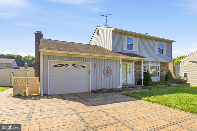 105 CHEYENNE COURT, Newark, DE 19702