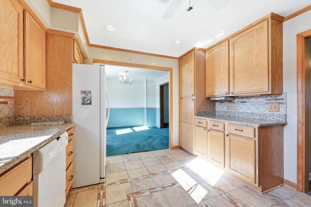 105 CHEYENNE COURT, Newark, DE 19702