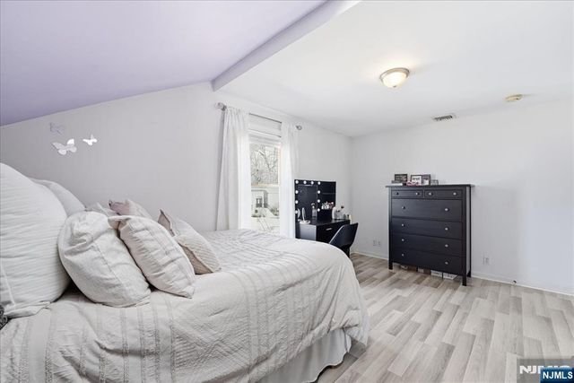 30 Lincoln Avenue, Wood Ridge, NJ 07075