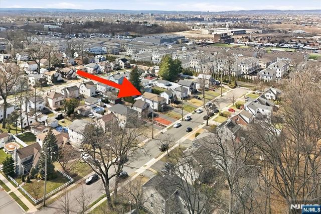 30 Lincoln Avenue, Wood Ridge, NJ 07075