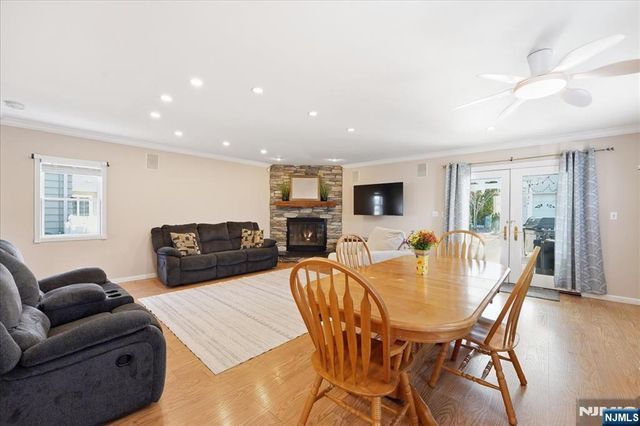 30 Lincoln Avenue, Wood Ridge, NJ 07075