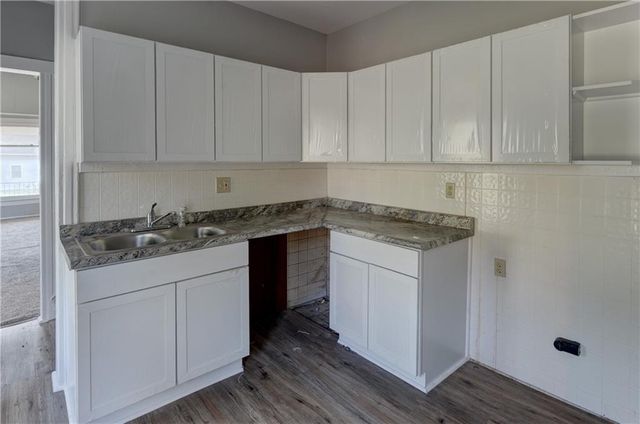 1403 Commercial Street, Atchison, KS 66002