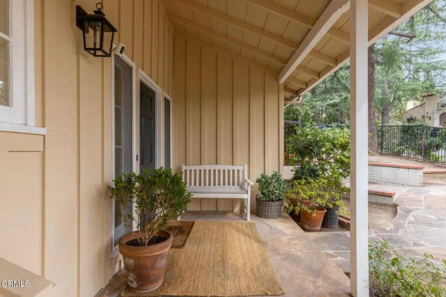 5209 Alta Canyada Road, La Canada Flintridge, CA 91011