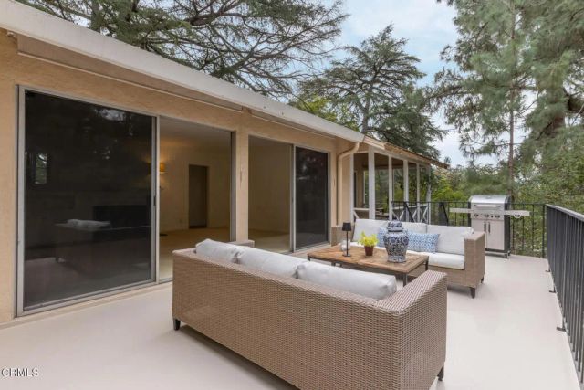 5209 Alta Canyada Road, La Canada Flintridge, CA 91011