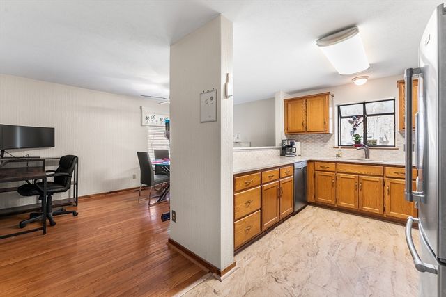 61 Clement Ct 61, Haverhill, MA 01832