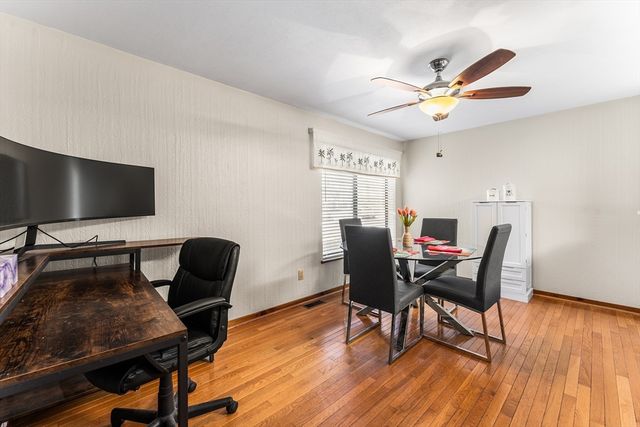 61 Clement Ct 61, Haverhill, MA 01832