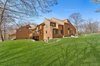 61 Clement Ct 61, Haverhill, MA 01832