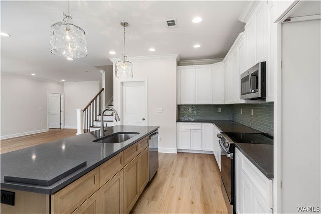 12644 White Pine, Northport, AL 35475