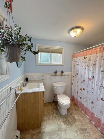 1 Ainsworth Road, Claremont, NH 03743