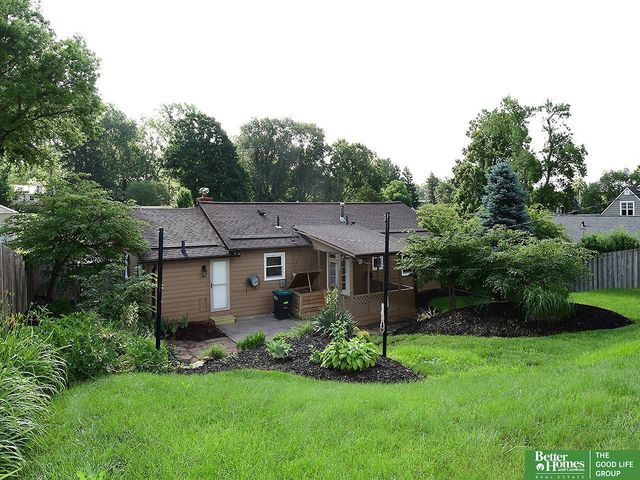 542 S 87 Circle, Omaha, NE 68114