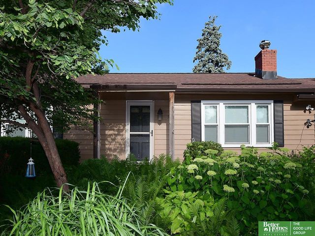 542 S 87 Circle, Omaha, NE 68114