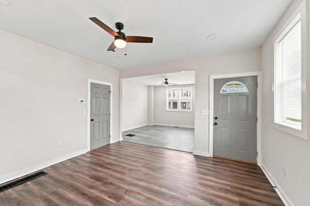 905 Bellows Avenue, Columbus, OH 43223
