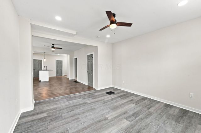 905 Bellows Avenue, Columbus, OH 43223