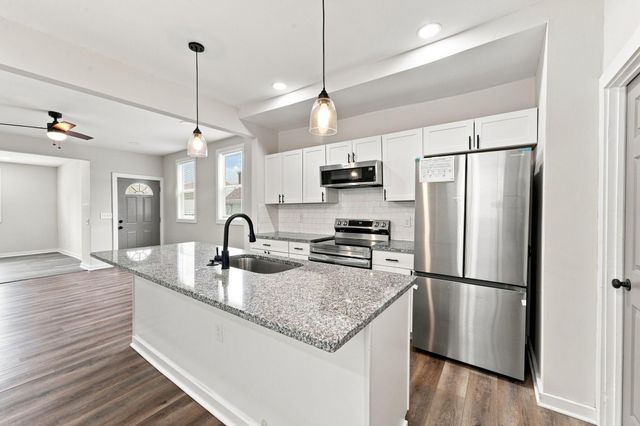 905 Bellows Avenue, Columbus, OH 43223