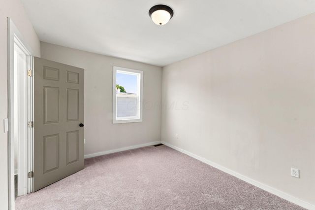 905 Bellows Avenue, Columbus, OH 43223