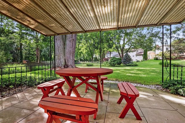 5073 Hillwood Court, Grand Rapids, MI 49508