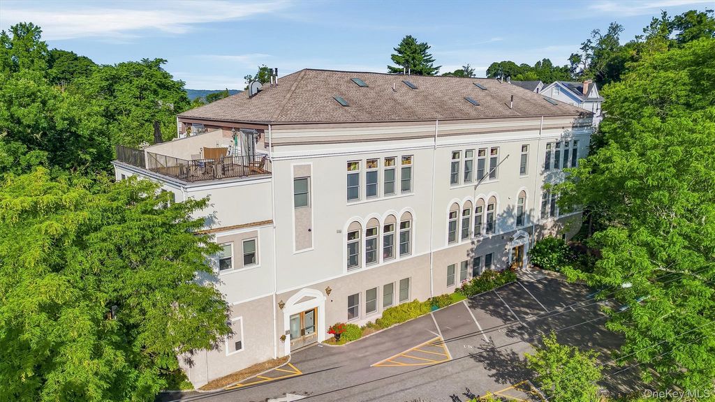 88 Broadway PH4, Ossining, NY 10562 — exterior