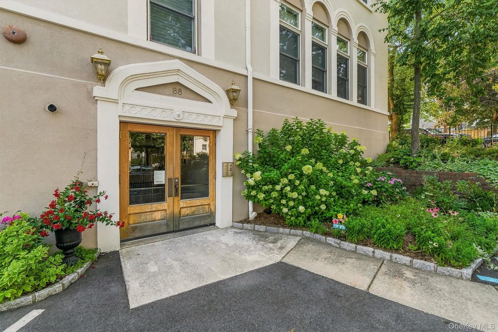 88 Broadway PH4, Ossining, NY 10562 — photo 3