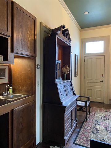 227 E Michigan Avenue, Marshall, MI 49068