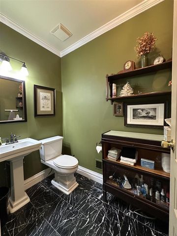 227 E Michigan Avenue, Marshall, MI 49068