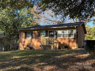 431 Red Tip Lane, Gastonia, NC 28052