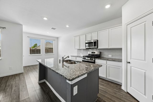 820 Carmen Street, Forney, TX 75126