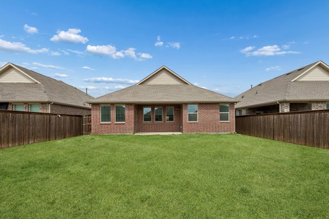 820 Carmen Street, Forney, TX 75126