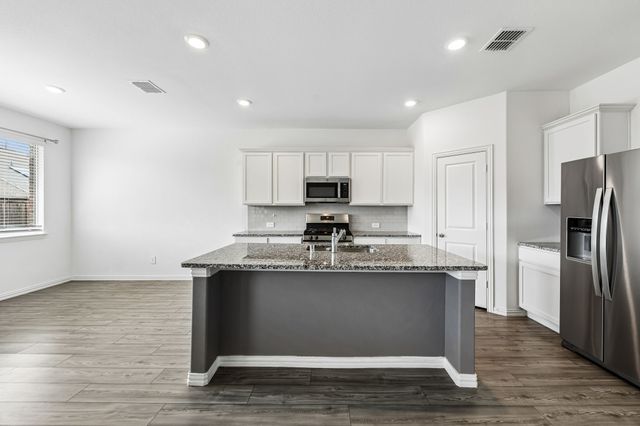 820 Carmen Street, Forney, TX 75126