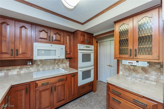 427 Perry Road, Tallmadge, OH 44278