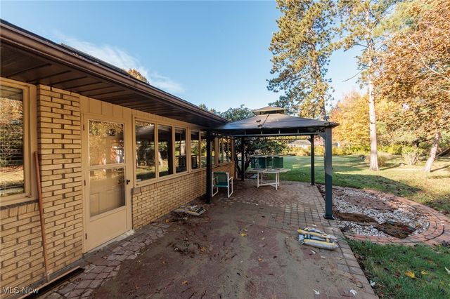 427 Perry Road, Tallmadge, OH 44278