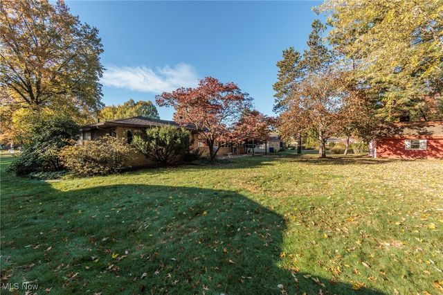 427 Perry Road, Tallmadge, OH 44278