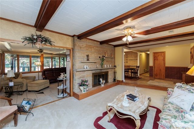 427 Perry Road, Tallmadge, OH 44278