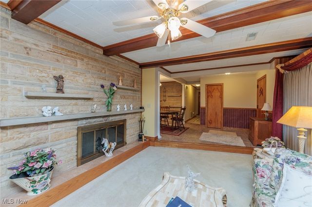 427 Perry Road, Tallmadge, OH 44278