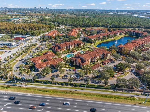 5524 METROWEST BOULEVARD 10-203, Orlando, FL 32811