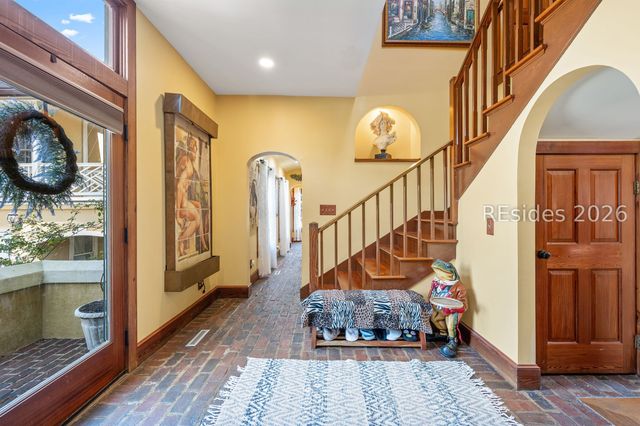 25 Wexford Cir, Hilton Head Island, SC 29928