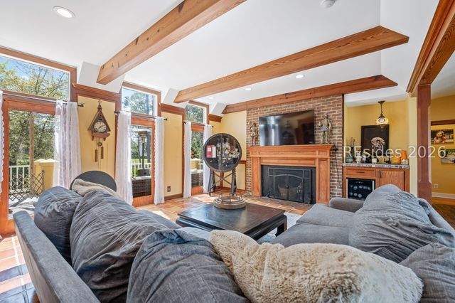 25 Wexford Cir, Hilton Head Island, SC 29928